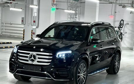 Mercedes-Benz GLS, 2024 год, 14 800 000 рублей, 1 фотография
