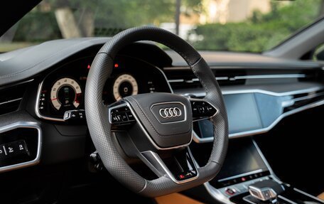 Audi RS 7, 2023 год, 16 000 000 рублей, 14 фотография