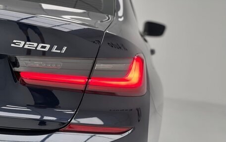BMW 3 серия, 2022 год, 3 080 000 рублей, 10 фотография