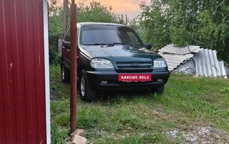 Chevrolet Niva I рестайлинг, 2004 год, 325 000 рублей, 9 фотография