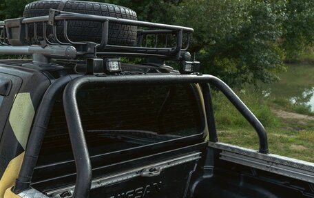 Nissan Navara (Frontier), 2008 год, 1 690 000 рублей, 25 фотография