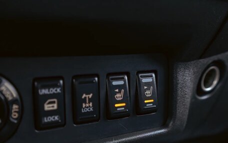Nissan Navara (Frontier), 2008 год, 1 690 000 рублей, 38 фотография