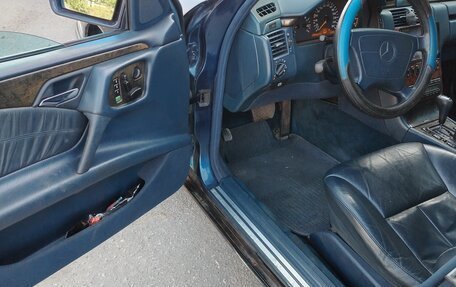 Mercedes-Benz E-Класс, 1998 год, 350 000 рублей, 12 фотография