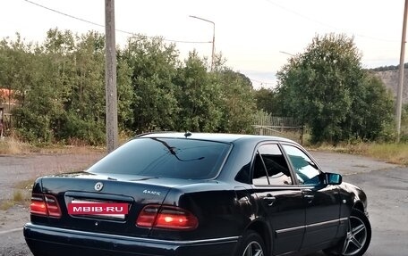 Mercedes-Benz E-Класс, 1998 год, 350 000 рублей, 6 фотография