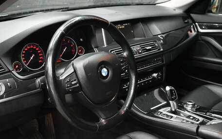 BMW 5 серия, 2016 год, 2 550 000 рублей, 18 фотография