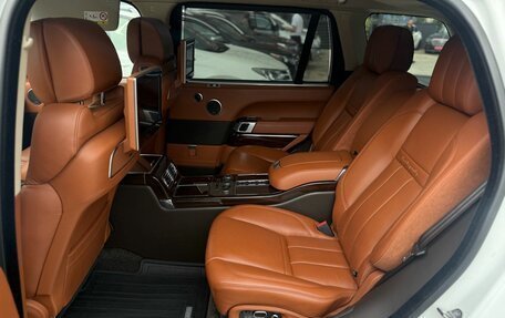Land Rover Range Rover IV рестайлинг, 2014 год, 3 649 000 рублей, 9 фотография