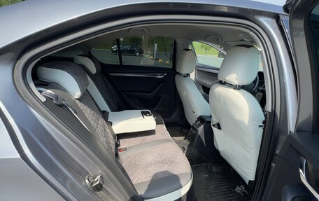 Skoda Octavia, 2017 год, 1 450 000 рублей, 8 фотография
