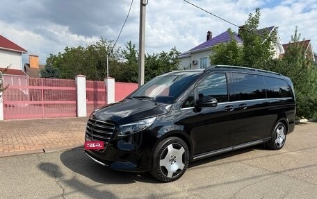 Mercedes-Benz V-Класс, 2025 год, 11 300 000 рублей, 2 фотография