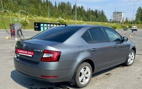 Skoda Octavia, 2017 год, 1 450 000 рублей, 5 фотография