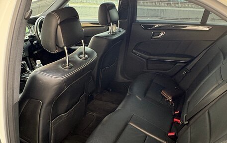 Mercedes-Benz E-Класс, 2010 год, 1 850 000 рублей, 19 фотография