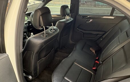 Mercedes-Benz E-Класс, 2010 год, 1 850 000 рублей, 20 фотография