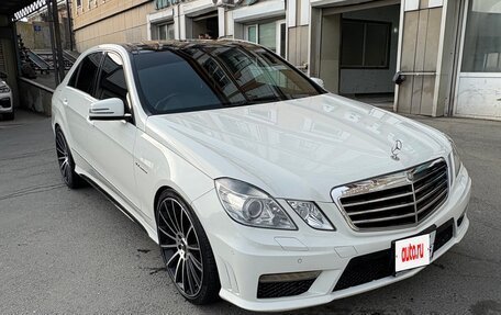 Mercedes-Benz E-Класс, 2010 год, 1 850 000 рублей, 30 фотография
