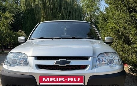 Chevrolet Niva I рестайлинг, 2012 год, 550 000 рублей, 12 фотография