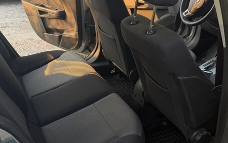 Opel Astra H, 2011 год, 670 000 рублей, 15 фотография