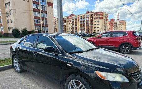 Toyota Camry, 2008 год, 970 000 рублей, 2 фотография