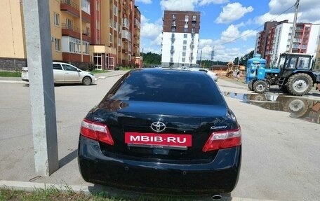 Toyota Camry, 2008 год, 970 000 рублей, 4 фотография