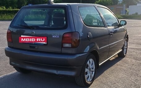 Volkswagen Polo III рестайлинг, 1998 год, 220 000 рублей, 3 фотография