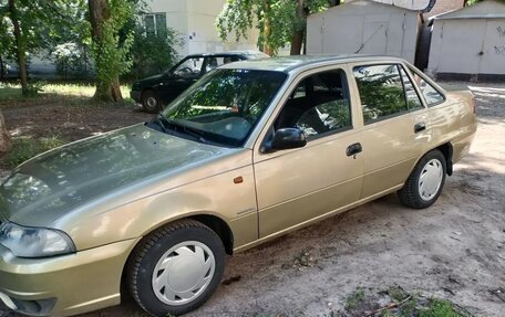 Daewoo Nexia I рестайлинг, 2009 год, 270 000 рублей, 2 фотография