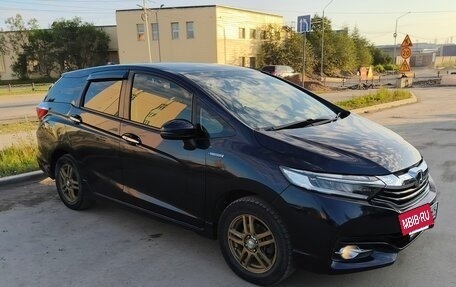 Honda Shuttle II, 2017 год, 1 400 000 рублей, 3 фотография