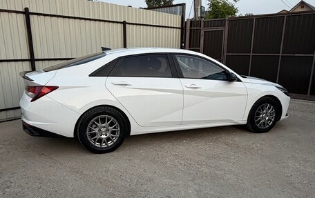 Hyundai Avante, 2021 год, 1 750 000 рублей, 4 фотография