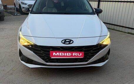 Hyundai Avante, 2021 год, 1 750 000 рублей, 5 фотография