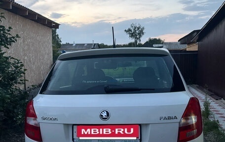 Skoda Fabia II, 2013 год, 600 000 рублей, 14 фотография
