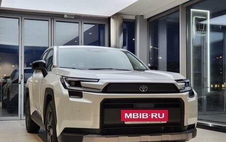 Toyota RAV4, 2026 год, 4 199 000 рублей, 4 фотография