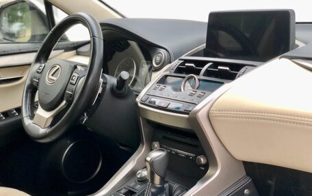 Lexus NX I, 2018 год, 3 120 000 рублей, 10 фотография