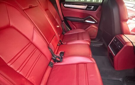 Porsche Cayenne III, 2019 год, 7 100 000 рублей, 14 фотография