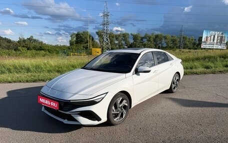 Hyundai Elantra, 2024 год, 2 150 000 рублей, 5 фотография