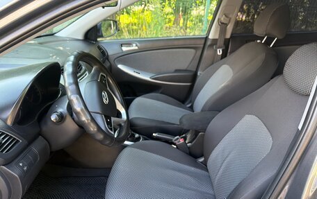 Hyundai Solaris II рестайлинг, 2013 год, 940 000 рублей, 6 фотография