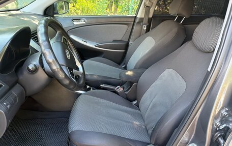 Hyundai Solaris II рестайлинг, 2013 год, 940 000 рублей, 7 фотография