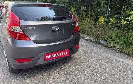 Hyundai Solaris II рестайлинг, 2013 год, 940 000 рублей, 16 фотография