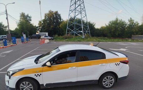KIA Rio IV, 2021 год, 1 100 000 рублей, 2 фотография
