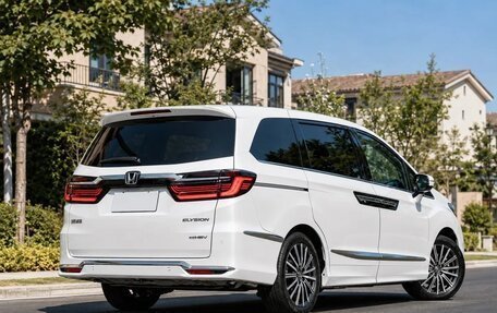 Honda Elysion, 2024 год, 3 875 000 рублей, 4 фотография