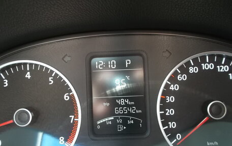 Volkswagen Polo VI (EU Market), 2010 год, 400 000 рублей, 5 фотография