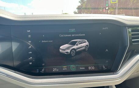 Volkswagen Touareg III, 2019 год, 4 850 000 рублей, 12 фотография
