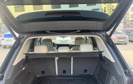 Volkswagen Touareg III, 2019 год, 4 850 000 рублей, 7 фотография