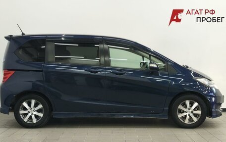 Honda Freed I, 2010 год, 919 000 рублей, 2 фотография