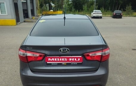 KIA Rio III рестайлинг, 2014 год, 830 000 рублей, 2 фотография