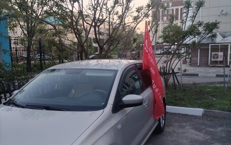 Volkswagen Polo VI (EU Market), 2015 год, 1 000 000 рублей, 1 фотография
