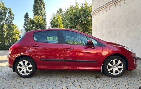 Peugeot 308 II, 2010 год, 595 000 рублей, 3 фотография