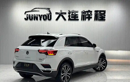 Volkswagen T-Roc I, 2023 год, 1 455 000 рублей, 4 фотография