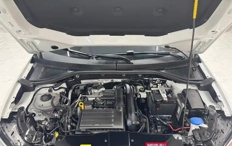 Volkswagen T-Roc I, 2023 год, 1 455 000 рублей, 18 фотография