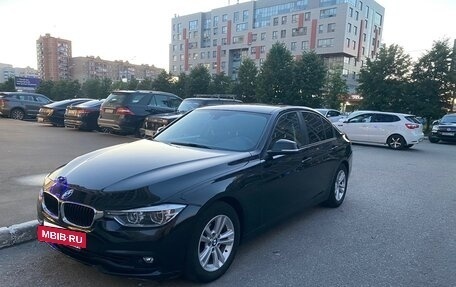 BMW 3 серия, 2018 год, 1 900 000 рублей, 2 фотография