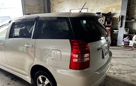 Toyota Wish II, 2004 год, 747 500 рублей, 9 фотография