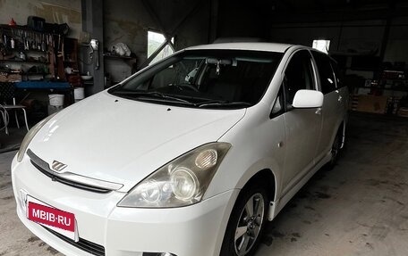 Toyota Wish II, 2004 год, 747 500 рублей, 12 фотография