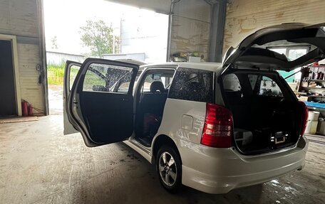 Toyota Wish II, 2004 год, 747 500 рублей, 27 фотография