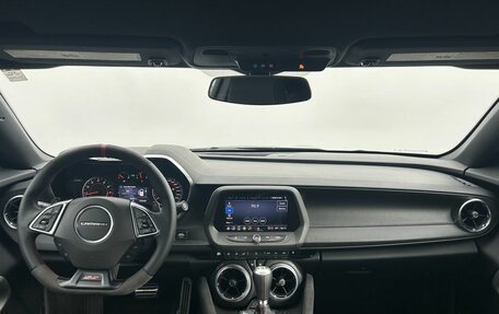 Chevrolet Camaro VI, 2020 год, 3 200 000 рублей, 13 фотография