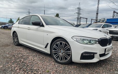 BMW 5 серия, 2019 год, 2 800 000 рублей, 2 фотография